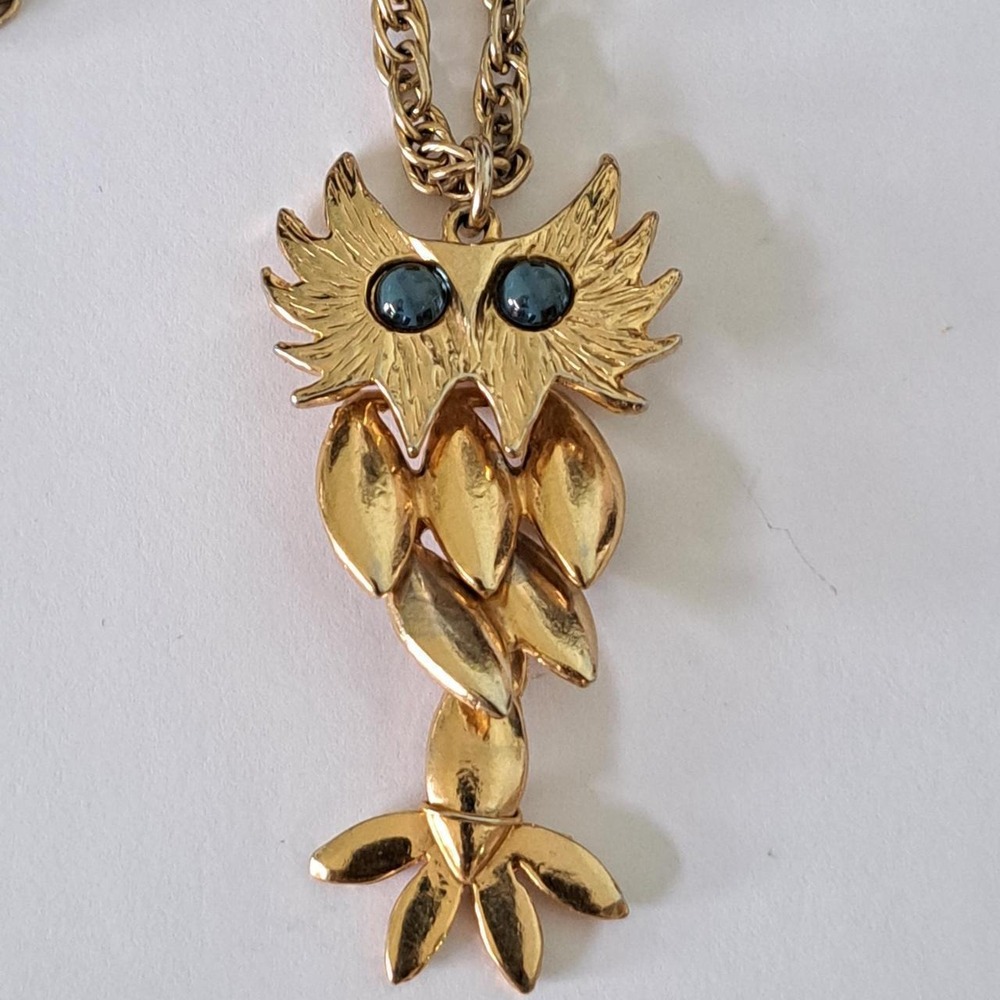 Vintage Articulated Owl Pendant Necklace Gold Tone Blue Eyes Mid Century Retro
